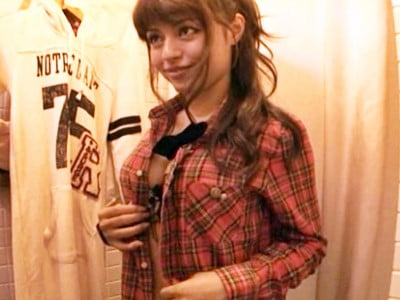 ＜お姉さん＞ラテン系スケベ痴女！ボインでナイスバディなハーフ美女とアパレルショップの試着室でドキドキのハメ撮りＳＥＸ！