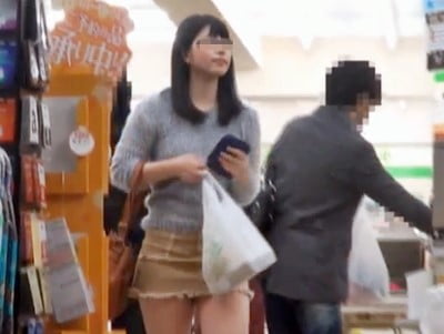 ＜ＪＤ×強姦＞むちむち太ももがエロい美少女を尾行し押し掛けレイプする痴漢師！玄関先で即ハメ中出し！ヤリ捨てされる女子大生